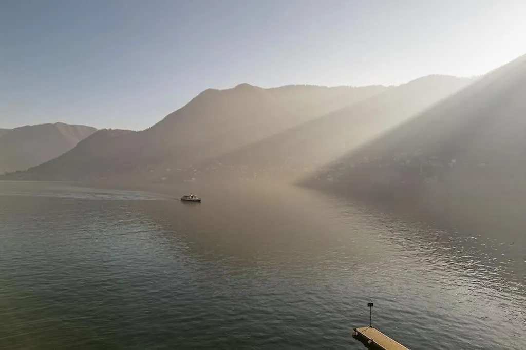 Apt In Centro Storico A Due Passi Dal Lago Cernobbio