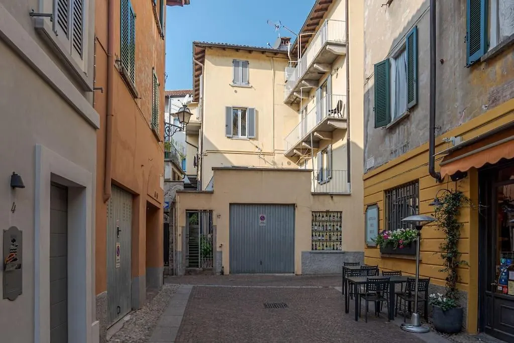 Apt In Centro Storico A Due Passi Dal Lago Cernobbio Apartment