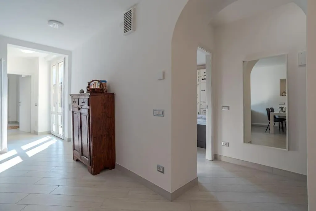 Apartment Apt In Centro Storico A Due Passi Dal Lago Cernobbio Italy